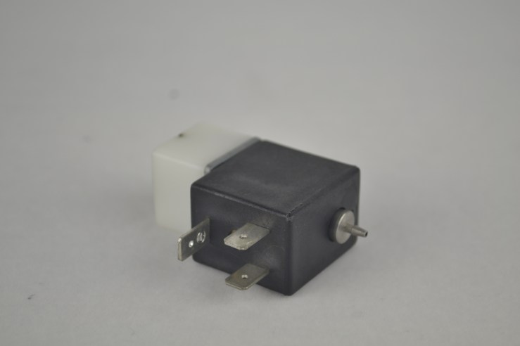 521-0001-174 SOLENOID VALVE 3-PORT
