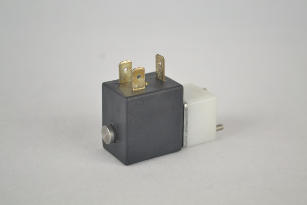 521-0001-173 2 Port Solenoid Valve