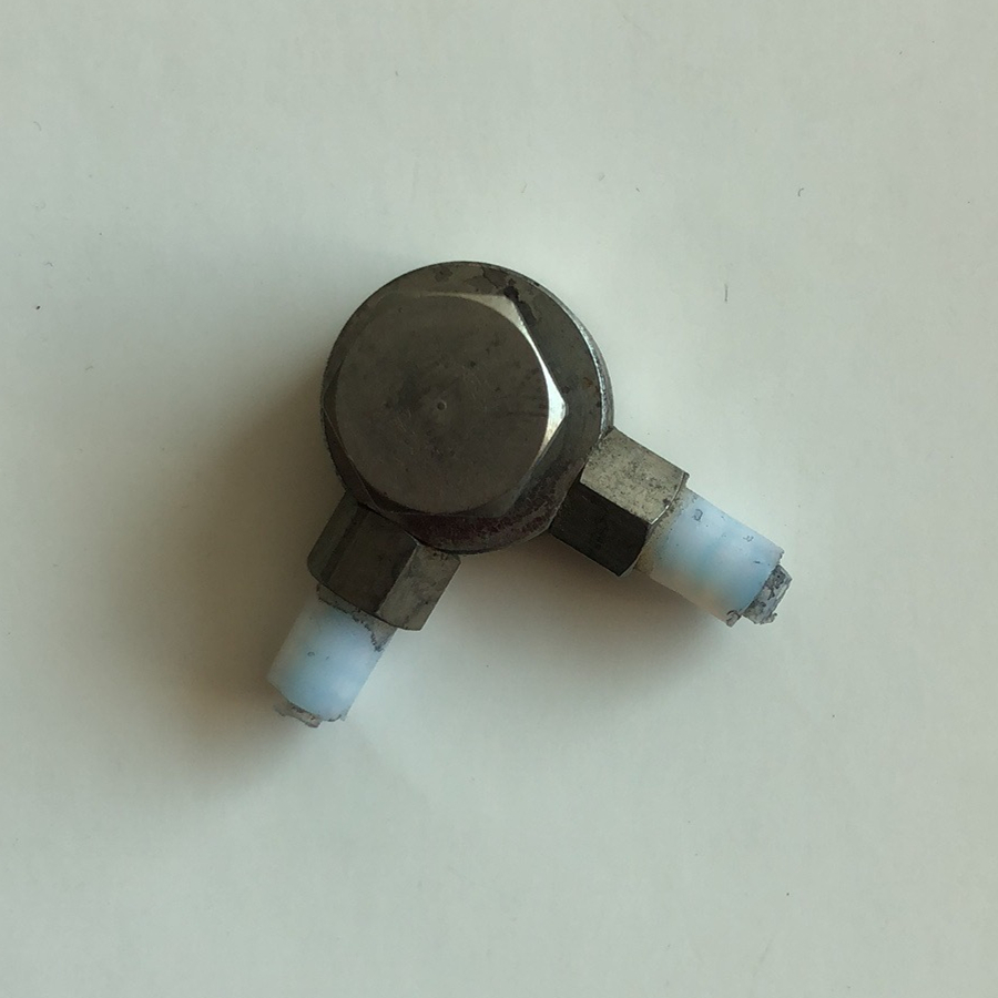 ENM27186 Refurbished Connector-Banjo-Double-2.7