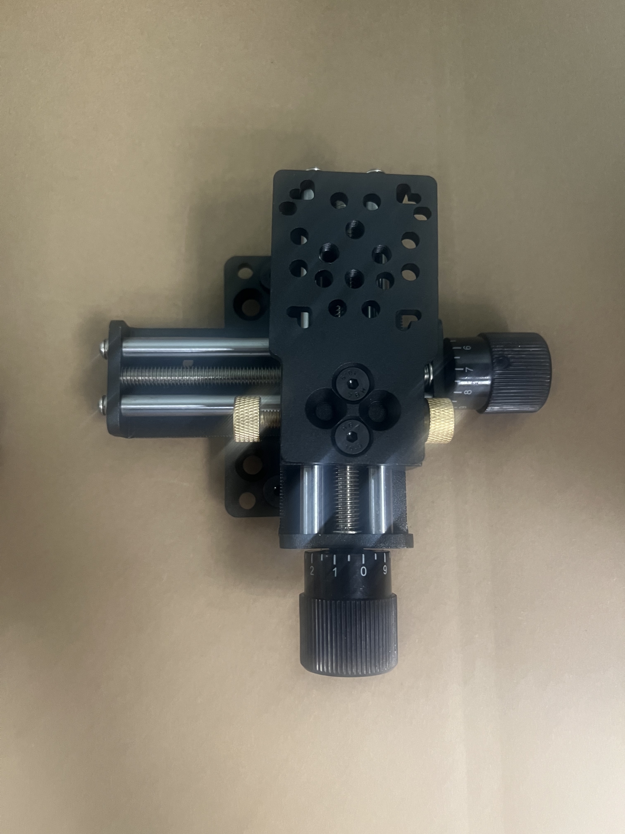 EN4735 2 Axis Precision Adjustment