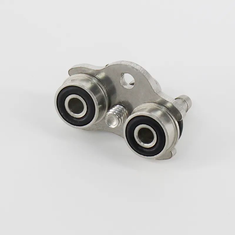 EB-HGN0839 9450C Pump Head Connector